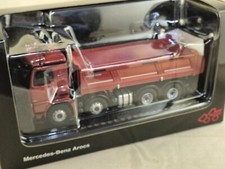 NZG 1066/10 MERCEDES BENZ