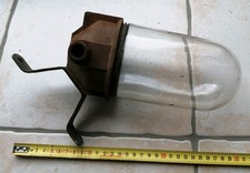 Vit2 lampe cour de ferme - -,
