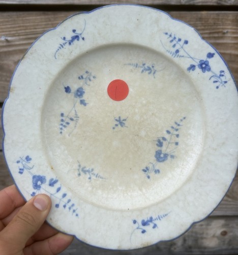 Assiette porcelaine tendre - assiette,