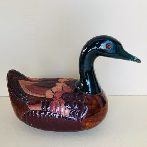 Canard bois sculpté - en,