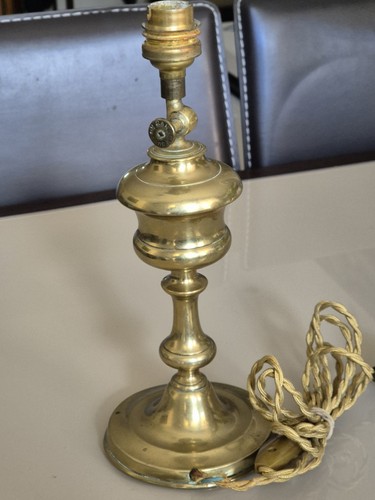 Lampe essence gardon - À,