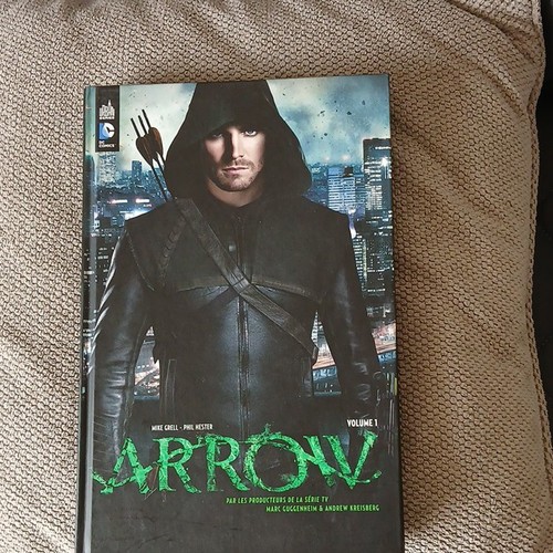 Urban comics arrow volume eo - volume,