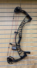 Hoyt Z1s All Black 70# 28.5-30