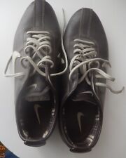 Baskets femme NIKE cuir marron