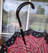 JOLI PARAPLUIE DE DAME VINTAGE AVEC SA HOUSSE EN BON ETAT AU VU DE SON AGE 