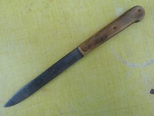 Ancien couteau de boucher avec
