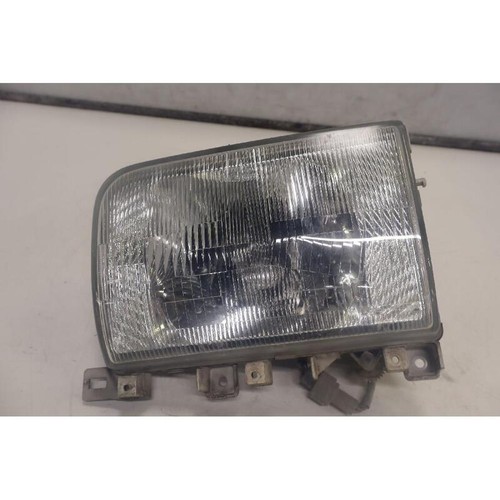 Phare gauche nissan cabstar - phare,
