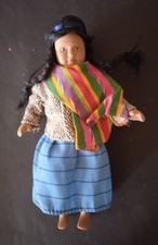 Poupée porcelaine vintage collection poupées du monde N° 24