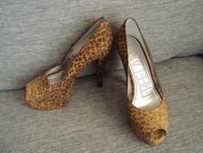 ESCARPINS FREELANCE 39 / 40