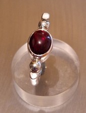    alliance  romaine   Argent   massif  925  grenat  poids 4.8g