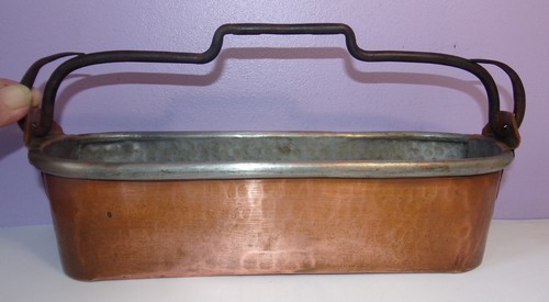 Ancien rare moule allongé - , à