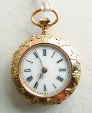 Petite montre gousset de col