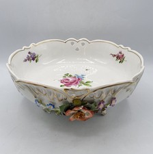 Coupe porcelaine peinte à décor floral signé Von Schierholz Dresden début XXème