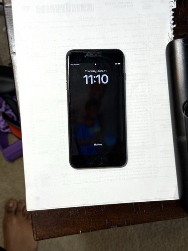 Iphone plus 64gb - 8,
