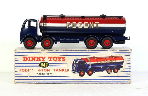 Dinky toys 942 - dinky,