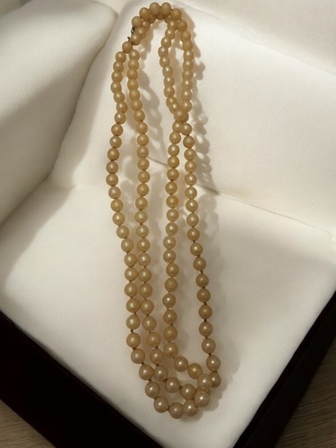 Collier perles beige vintage