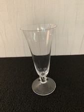 43 flutes à champagne modèle Orval en cristal Daum (prix à la pièce)