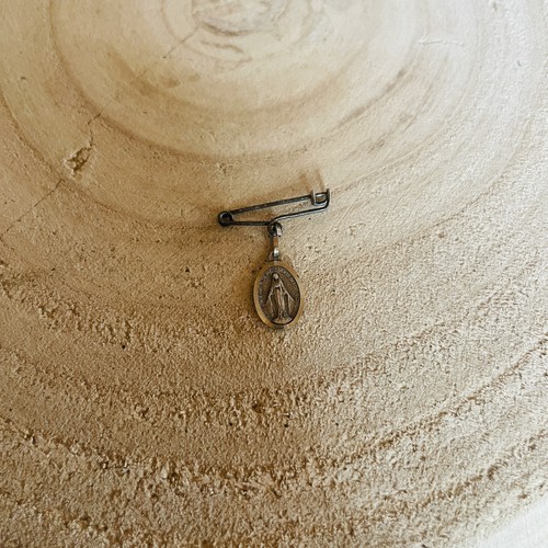 Broche médaille miraculeuse - médaille,