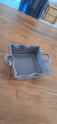 Petit plat pour four - pour, le
