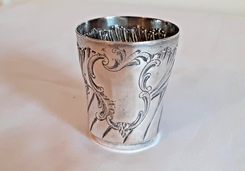 Ancienne timbale art - , nouveau