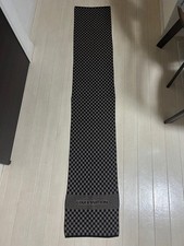 Foulard Louis Vuitton motif