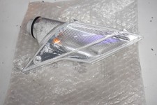 Clignotant avant gauche