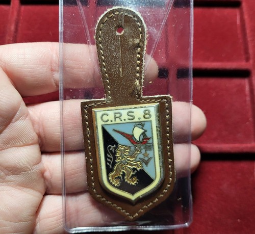128 pucelle insigne - #128-3, ~