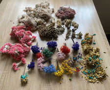 Gros Lot de mini fleurs anciennes en verre et autres, pour déco 