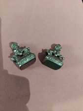 Lot N 6.  /2 Sceaux cachets