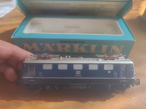 Marklin locomotive - marklin,