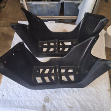 CARENAGES REPOSES PIEDS  QUAD