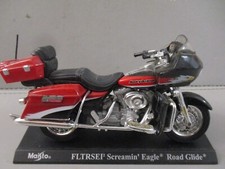 MOTO 1/18 HARLEY DAVIDSON 2000