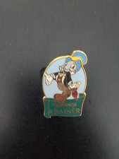 Disney Cast Member  Jiminy Cricket Trainer Pin