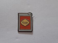 pins automobile huile veedol