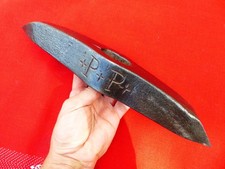 ENORME OUTIL ANCIEN De tailleur de pierre Marteau  double tétu