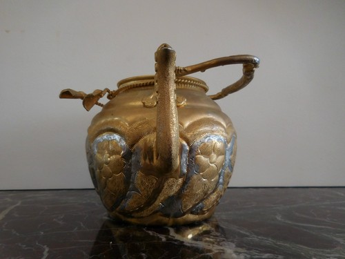 Bouilloire orientale fait main - fait,