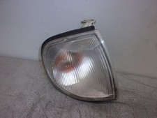 FEUX AV D NISSAN SERENA (C23)