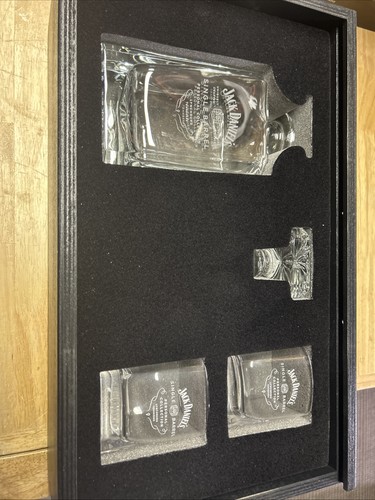 Jack daniels distillery single - distillery,