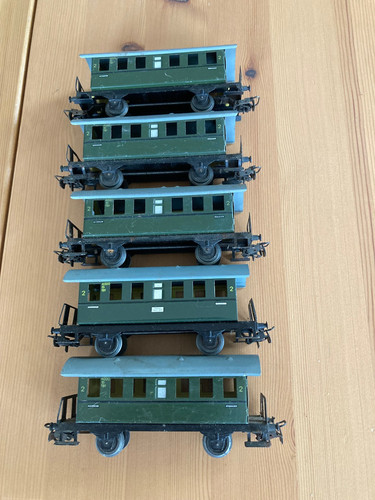 Wagons voyageurs marklin ref - wagons,