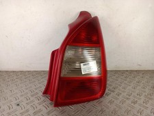 Feu arriere principal droit