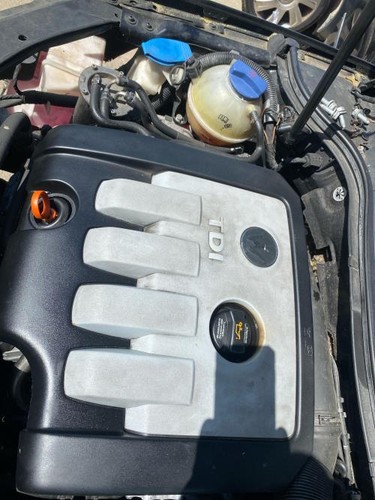 Cache moteur volkswagen - moteur,