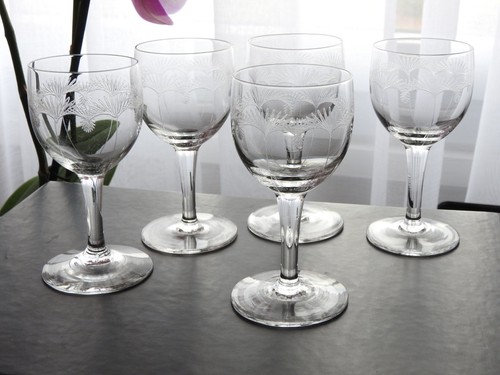 Anciens verres table en - anciens,