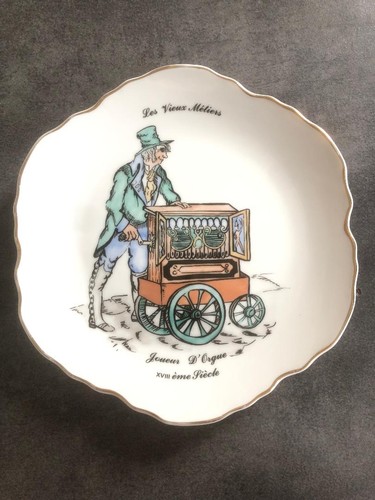 Assiette collection porcelaine