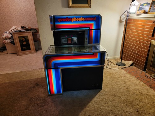 Seeburg stereo phonograph - stereo,
