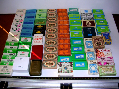 Lot minisavon neuf - de,