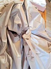 coupon taffetas reflets bleus fin de stock