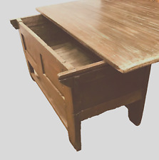 table rectangulaire chêne massif plateau coulissants formant coffre. XIX siècle.