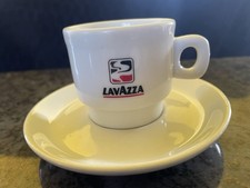 LOT DE 4 TASSES LAVAZZA