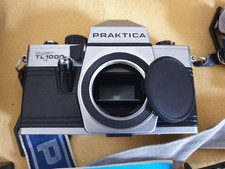 Très beau boîtier argentique Praktica TL1000 monture M42