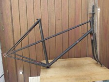 ANCIEN CADRE VELO DAME MIXTE RANDONNEUSE 650B ROAD BICYCLE FRAME 51 RUBIS PITARD